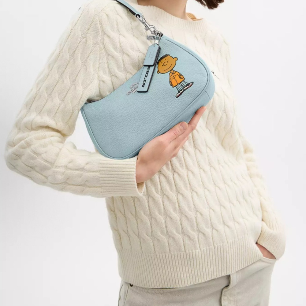 Coach X Peanuts Teri Shoulder Bag With Franklin CBJ80 Authentic - Picture 8 of 8